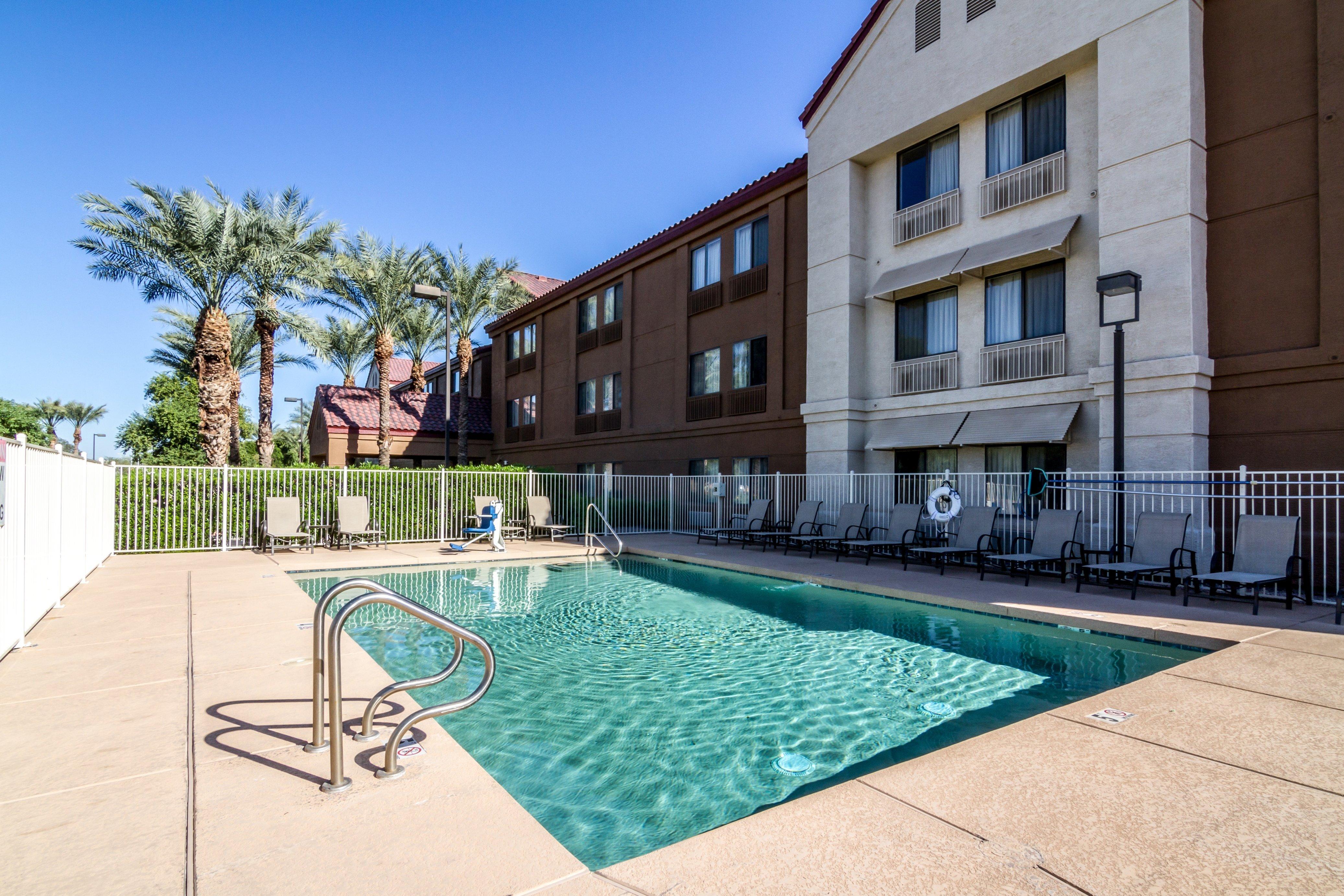 Red Roof Inn Plus+ Tempe - Phoenix Airport Exteriör bild