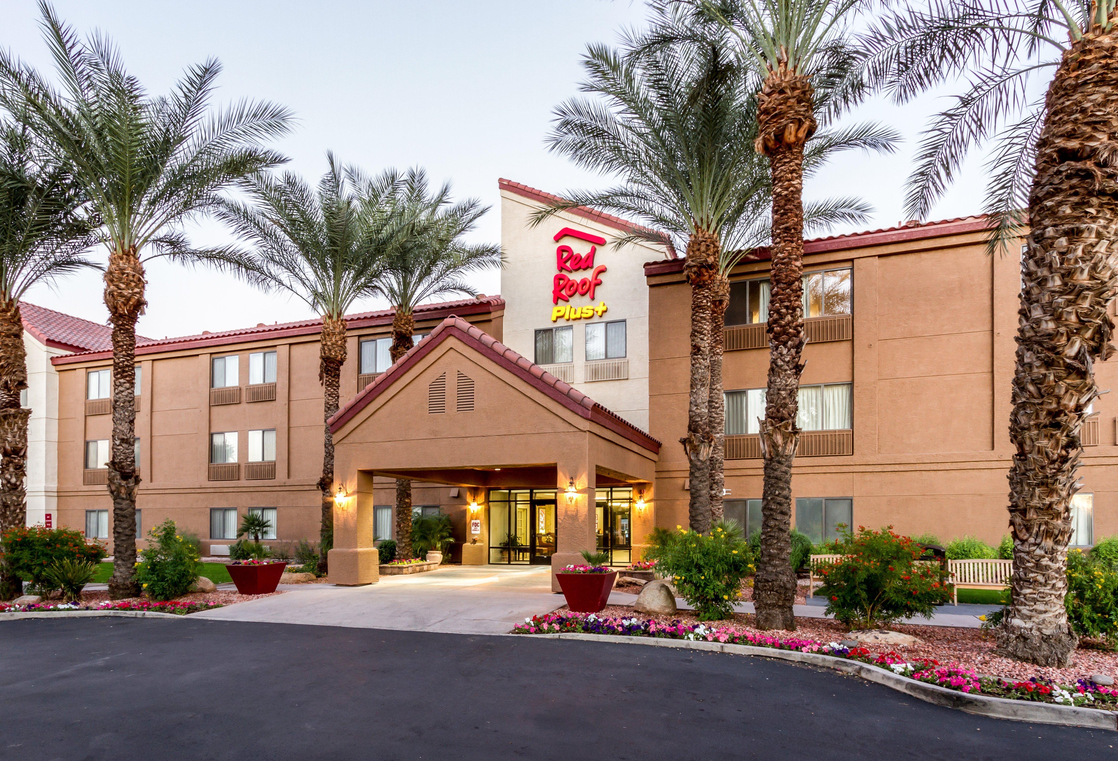 Red Roof Inn Plus+ Tempe - Phoenix Airport Exteriör bild